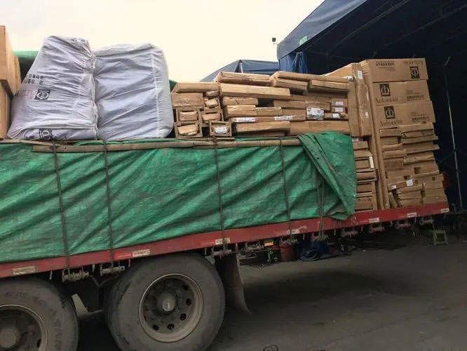 东坡家具托运